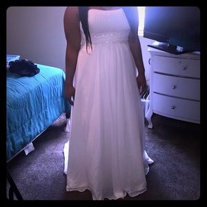 Ivory Wedding Dress